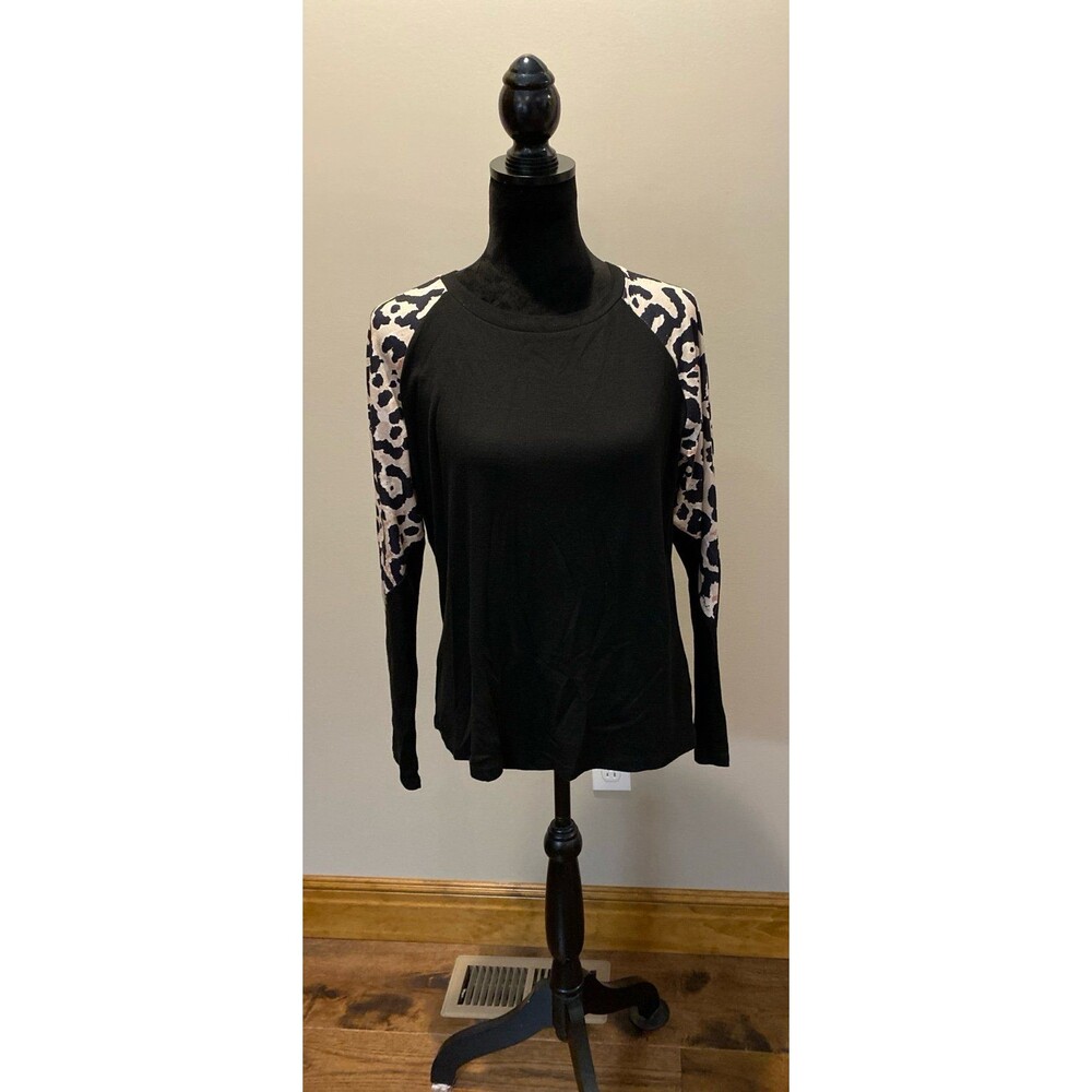 Women T-shirt Long‎ Sleeve Size Large Black Cheetah Leopard Animal Print Blouse